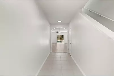 7789 Tuscan Bay Circle, Wesley Chapel, FL 33545 - Photo 7