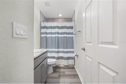 35542 Bellington Boulevard, Zephyrhills, FL 33541 - Photo 31