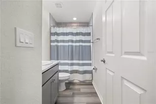 35542 Bellington Blvd, Zephyrhills, FL 33541 - Photo 31