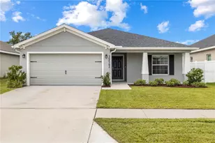 35542 Bellington Blvd, Zephyrhills, FL 33541 - Photo 3