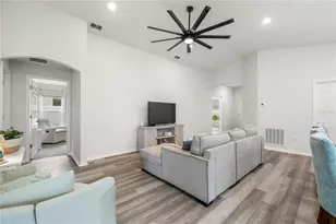 35542 Bellington Blvd, Zephyrhills, FL 33541 - Photo 11