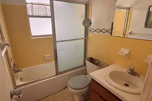 12400 Park Blvd, Seminole, FL 33772 - Photo 11