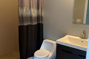 1931 Oakridge Ct, Clearwater, FL 33759 - Photo 15