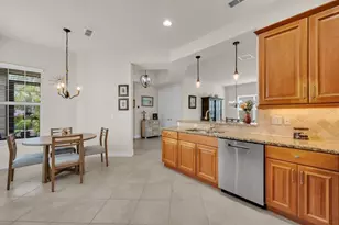 15824 Amber Falls Dr, Wimauma, FL 33598 - Photo 11