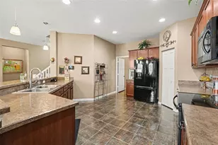 7620 Tangle Rush Dr, Gibsonton, FL 33534 - Photo 25