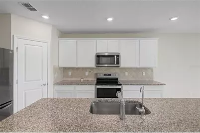 3891 Capri Coast Drive, Plant City, FL 33565 - Photo 19