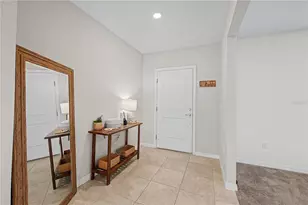 3891 Capri Coast Dr, Plant City, FL 33565 - Photo 7