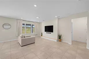 3891 Capri Coast Dr, Plant City, FL 33565 - Photo 5