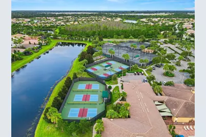 15929 Golden Lakes Drive, Wimauma, FL 33598 - Photo 33