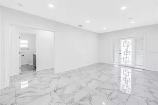 1827 16th St S, Saint Petersburg, FL 33705 - Photo 13