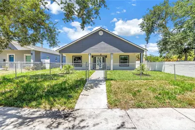 1827 16th Street S, Saint Petersburg, FL 33705 - Photo 35