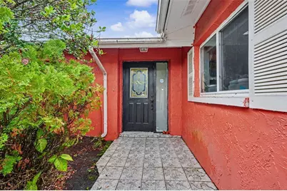 9641 Lakeside Lane, Port Richey, FL 34668 - Photo 9
