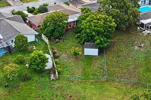 9641 Lakeside Ln, Port Richey, FL 34668 - Photo 5