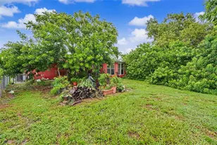 9641 Lakeside Ln, Port Richey, FL 34668 - Photo 35
