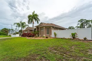 1009 Campbell St, Port Charlotte, FL 33953 - Photo 9