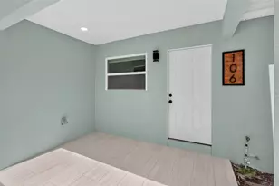 106 Melody Ln, Largo, FL 33771 - Photo 5