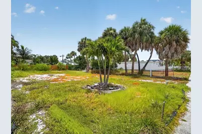 516 78th Avenue, Saint Pete Beach, FL 33706 - Photo 13