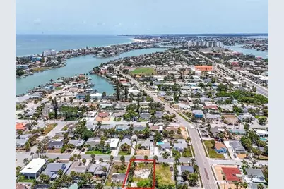 516 78th Avenue, Saint Pete Beach, FL 33706 - Photo 11