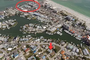 13148 3rd St E, Madeira Beach, FL 33708 - Photo 25