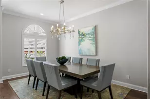 2801 Shore Breeze Dr, Tampa, FL 33611 - Photo 9