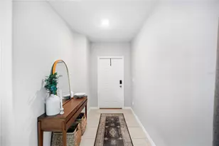 4702 Ron Eddie Pl, Tampa, FL 33619 - Photo 5