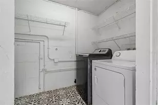 4001 W Rogers Ave, Tampa, FL 33611 - Photo 17