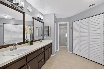 15112 Roundup Drive, Tampa, FL 33624 - Photo 19
