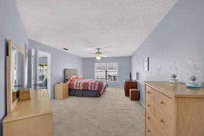 15112 Roundup Drive, Tampa, FL 33624 - Photo 17