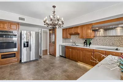 2403 S Ardson Place #902B, Tampa, FL 33629 - Photo 7