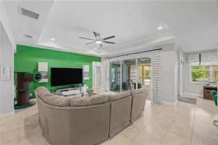 1604 Main St, Valrico, FL 33594 - Photo 9