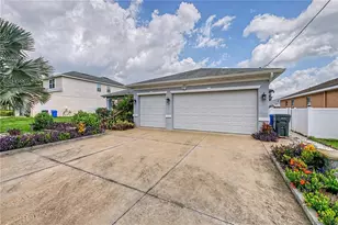 1604 Main St, Valrico, FL 33594 - Photo 3