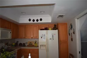 3053 Eagles Landing Cir W, Clearwater, FL 33761 - Photo 5