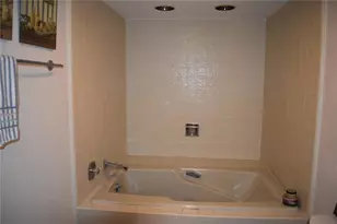 3053 Eagles Landing Cir W, Clearwater, FL 33761 - Photo 15