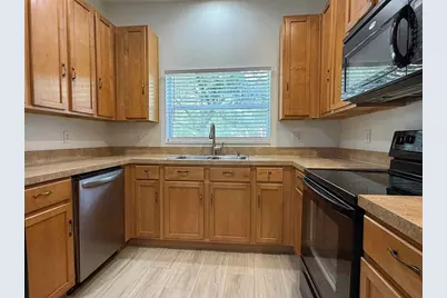 4530 Amberly Oaks Court, Tampa, FL 33614 - Photo 17