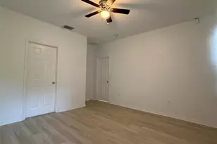 4530 Amberly Oaks Ct, Tampa, FL 33614 - Photo 19