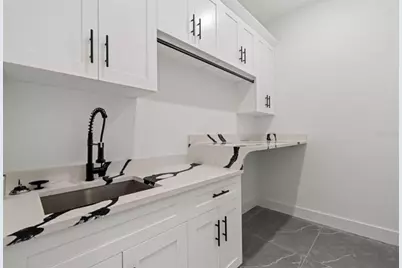109 SW 37th Pl Place, Cape Coral, FL 33991 - Photo 35