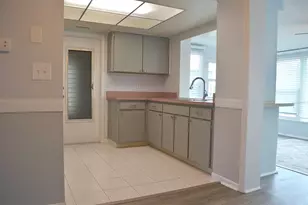 9632 42nd St N, Pinellas Park, FL 33782 - Photo 5