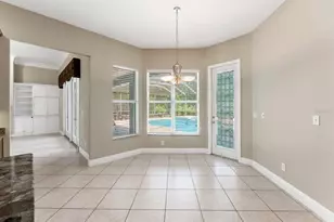 6023 Kestrel Point Ave, Lithia, FL 33547 - Photo 17