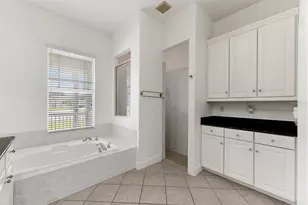 6023 Kestrel Point Ave, Lithia, FL 33547 - Photo 19