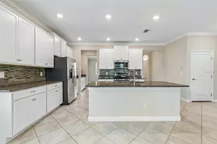 25057 Lambrusco Loop, Lutz, FL 33559 - Photo 13