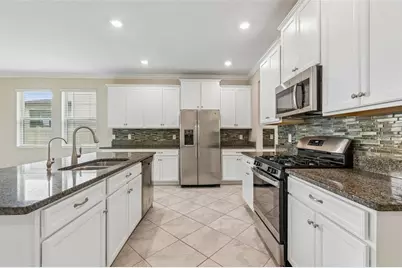25057 Lambrusco Loop, Lutz, FL 33559 - Photo 15