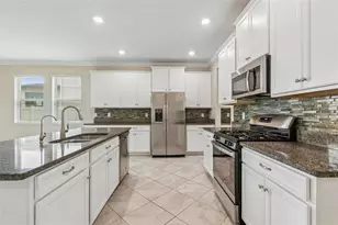 25057 Lambrusco Loop, Lutz, FL 33559 - Photo 15
