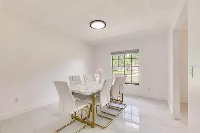 920 Lakeview Drive, Wimauma, FL 33598 - Photo 15
