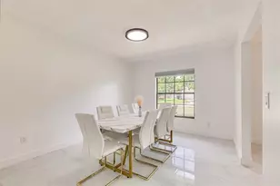 920 Lakeview Dr, Wimauma, FL 33598 - Photo 15