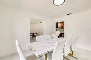 920 Lakeview Dr, Wimauma, FL 33598 - Photo 17