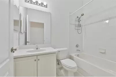 838 King Leon Way, Sun City Center, FL 33573 - Photo 19
