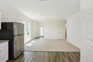 1640 Norfolk Trl, Deland, FL 32720 - Photo 5