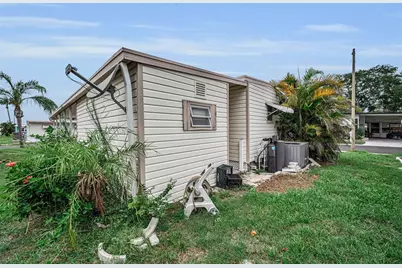 10539 Tahitian Lane #112, Largo, FL 33773 - Photo 37