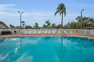 10539 Tahitian Ln, Largo, FL 33773 - Photo 61