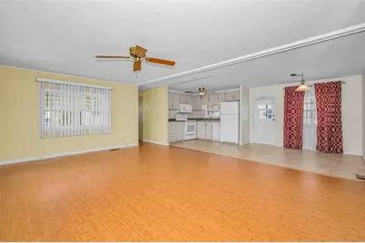 10539 Tahitian Lane #112, Largo, FL 33773 - Photo 17